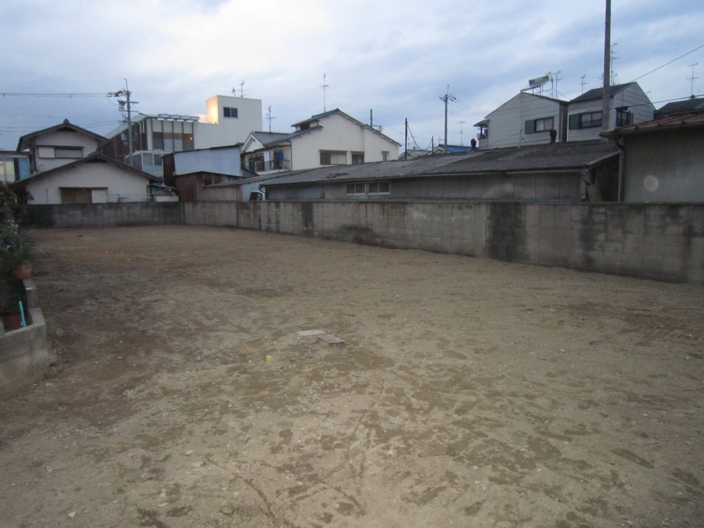 解体工事が終了し更地になりました